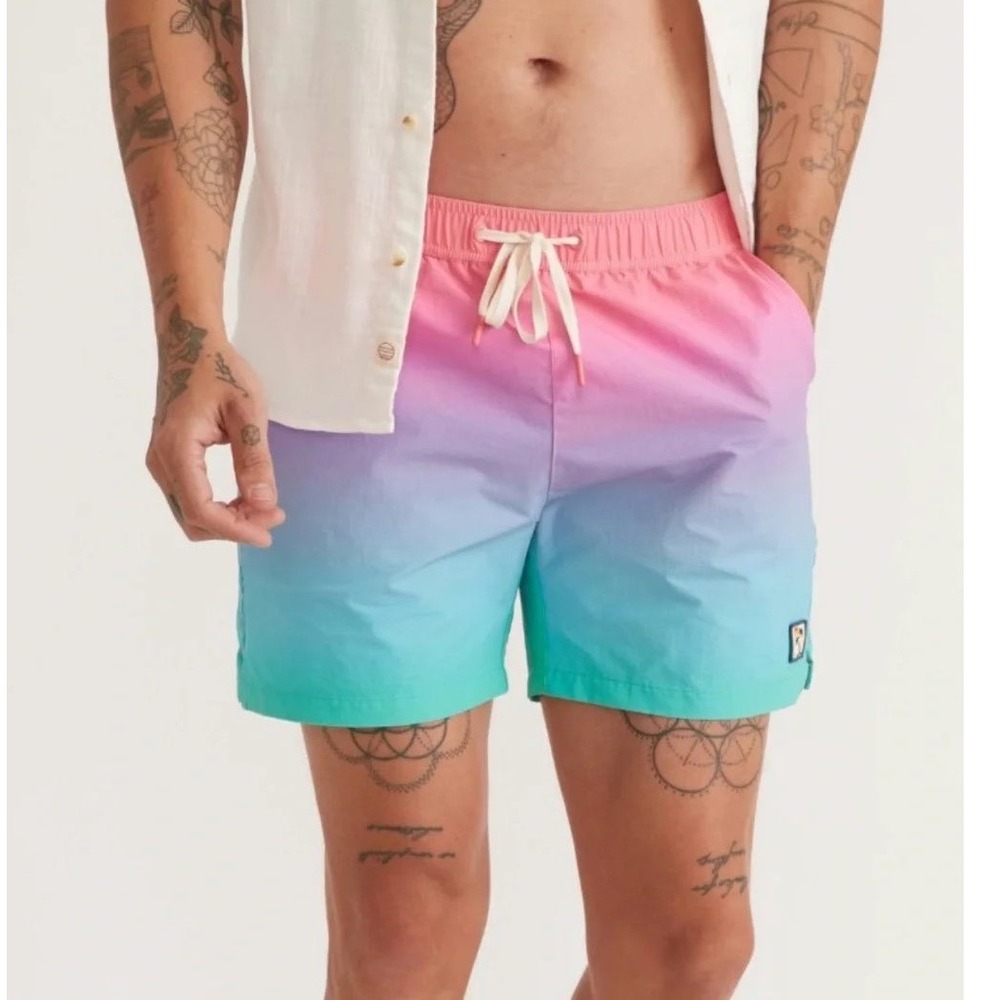 Marine Layer Swim Trunks Mens M Pink Blue Ombre Gradient Beach Resort Shorts